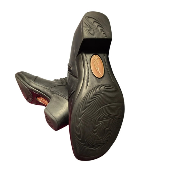 Earth Origins Mallory Black Leather Ruched Ankle Boots Leather Women size 5.5M - Picture 15 of 15